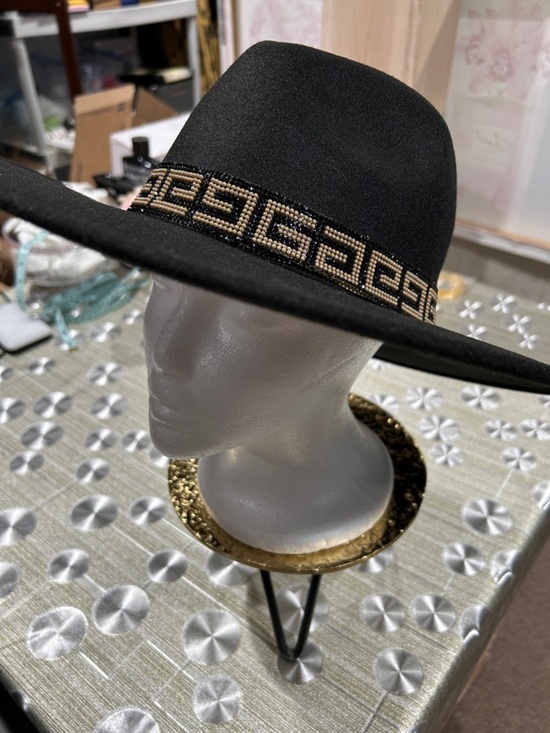 NWOT. Black & Tan Rhinestone Greek Key Band Wide Brim Boho Fedora.